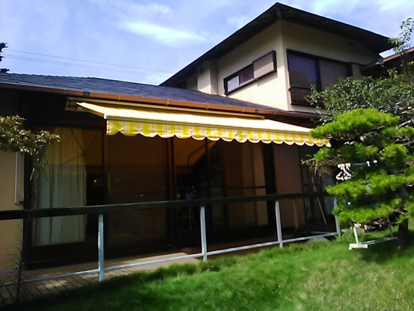 オーニングテント