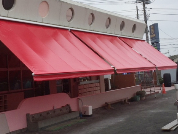 オーニングテント