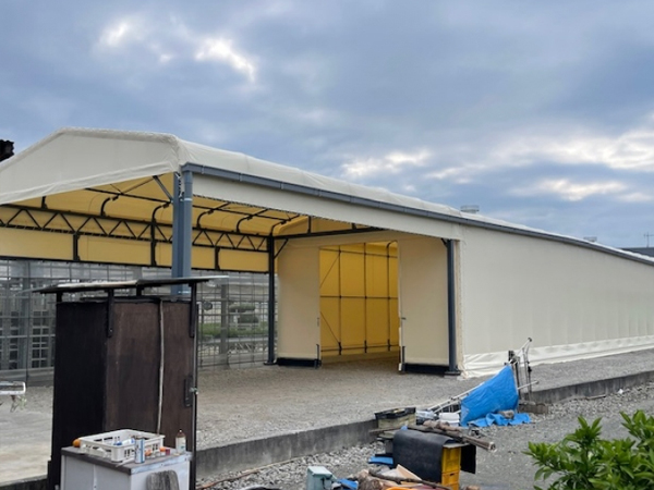店舗用の軒先テント
